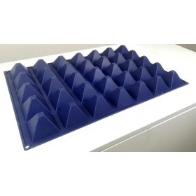 FLEX102 Szilikon forma 35db/f. 69x69x46mm pyramid