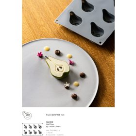 GG069 Szilikon forma gasztro HALF PEAR